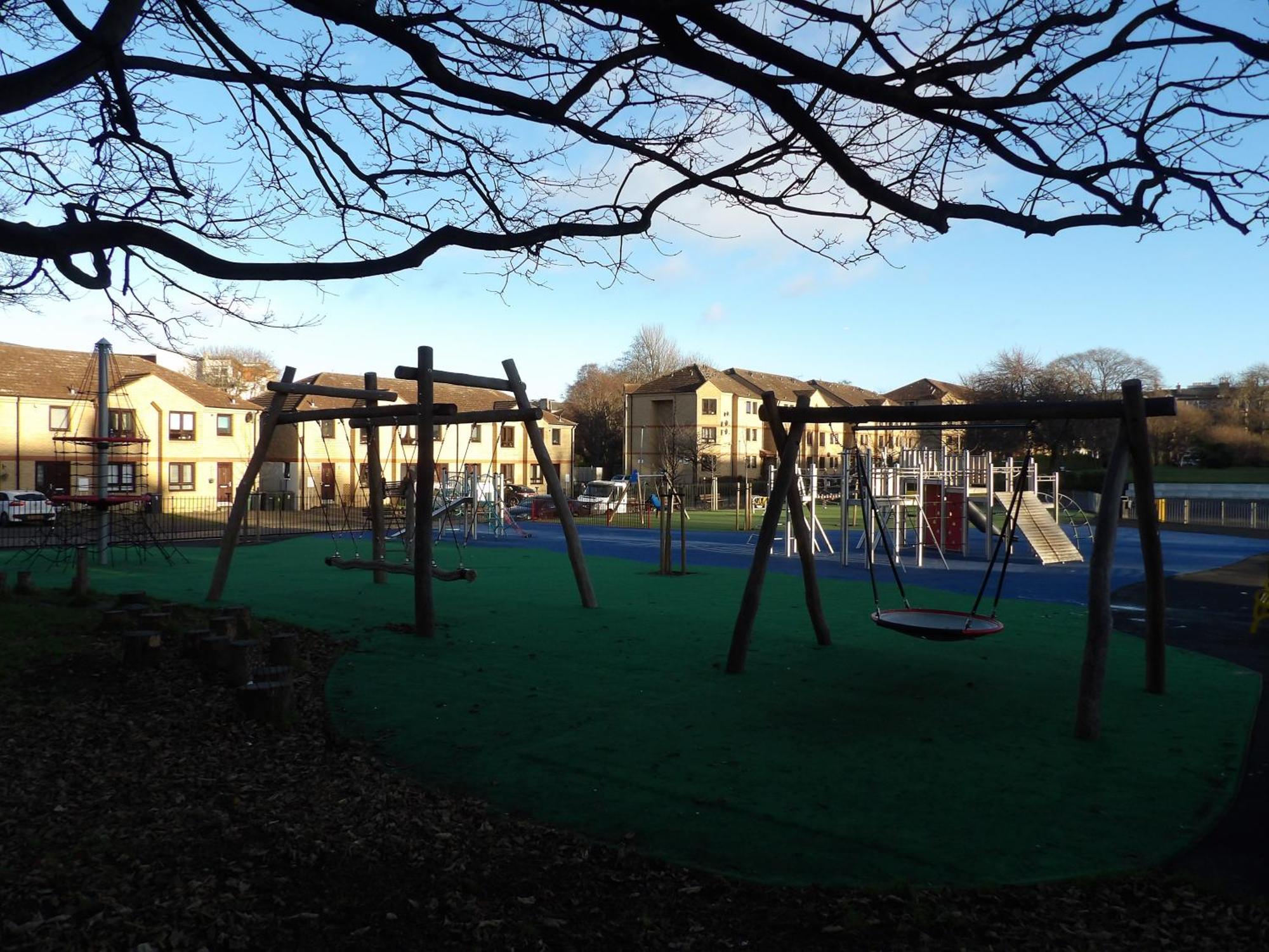 Lovely 3 Bedroom Apartment With Private Garden In Edinburgh City Centre Exterior foto